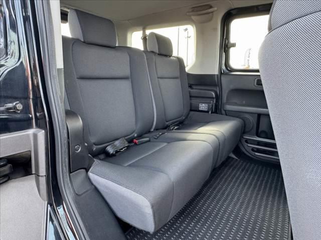 エレメント ベース★禁煙★社外9型ナビ★Bカメ★BT★ETC★(21枚目)