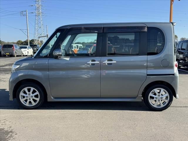 タント カスタムXリミテッド 禁煙 電動スライドドア ドライブレコーダー CD再生可 電動格納ミラー ミラーウインカー ドアバイザー HIDヘッドライト イモビライザー セキュリティアラーム バニティミラー 純正14インチAW(11枚目)