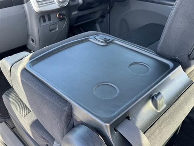 タント カスタムXリミテッド 禁煙 電動スライドドア ドライブレコーダー CD再生可 電動格納ミラー ミラーウインカー ドアバイザー HIDヘッドライト イモビライザー セキュリティアラーム バニティミラー 純正14インチAW(32枚目)