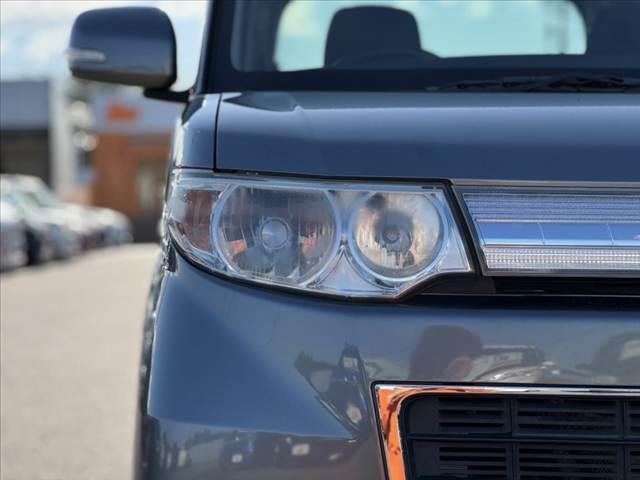 タント カスタムXリミテッド 禁煙 電動スライドドア ドライブレコーダー CD再生可 電動格納ミラー ミラーウインカー ドアバイザー HIDヘッドライト イモビライザー セキュリティアラーム バニティミラー 純正14インチAW(33枚目)