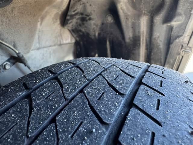 タント カスタムXリミテッド 禁煙 電動スライドドア ドライブレコーダー CD再生可 電動格納ミラー ミラーウインカー ドアバイザー HIDヘッドライト イモビライザー セキュリティアラーム バニティミラー 純正14インチAW(40枚目)