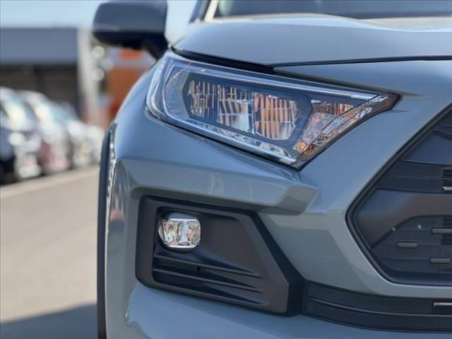 ＲＡＶ４ アドベンチャー　禁煙　パノラマルーフ　パノラマビューＭ　純正９型ＤＡ　セーフティセンス　ＢＳＭ　シートヒーター／ベンチレーション　Ｐシート　ステアヒーター　ＡＣＣ　ＥＴＣ　ＬＥＤヘッド　Ａライト　純正１９インチＡＷ（33枚目）