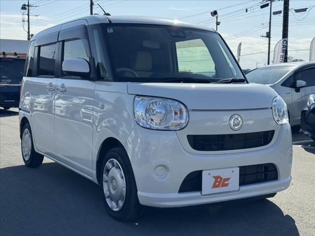 ムーヴキャンバス Ｘ　ＳＡＩＩＩ　禁煙　スマアシ３　純ナビ　Ｂカメラ　ＢＴ　ＥＴＣ　ドラレコ　Ａハイビーム　Ａストップ　Ｐスタート　ドラレコ　横滑り防止　レベライザー　１２Ｖソケット　電格ミラー　アームレスト　バニティミラー　マット（8枚目）