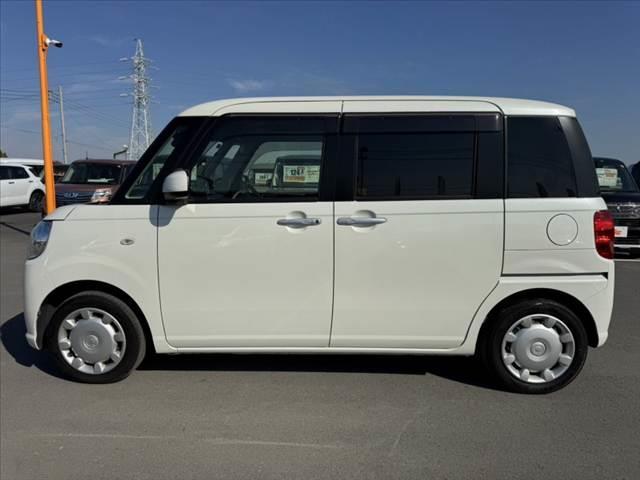 ムーヴキャンバス Ｘ　ＳＡＩＩＩ　禁煙　スマアシ３　純ナビ　Ｂカメラ　ＢＴ　ＥＴＣ　ドラレコ　Ａハイビーム　Ａストップ　Ｐスタート　ドラレコ　横滑り防止　レベライザー　１２Ｖソケット　電格ミラー　アームレスト　バニティミラー　マット（11枚目）