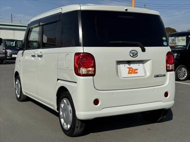 ムーヴキャンバス Ｘ　ＳＡＩＩＩ　禁煙　スマアシ３　純ナビ　Ｂカメラ　ＢＴ　ＥＴＣ　ドラレコ　Ａハイビーム　Ａストップ　Ｐスタート　ドラレコ　横滑り防止　レベライザー　１２Ｖソケット　電格ミラー　アームレスト　バニティミラー　マット（13枚目）