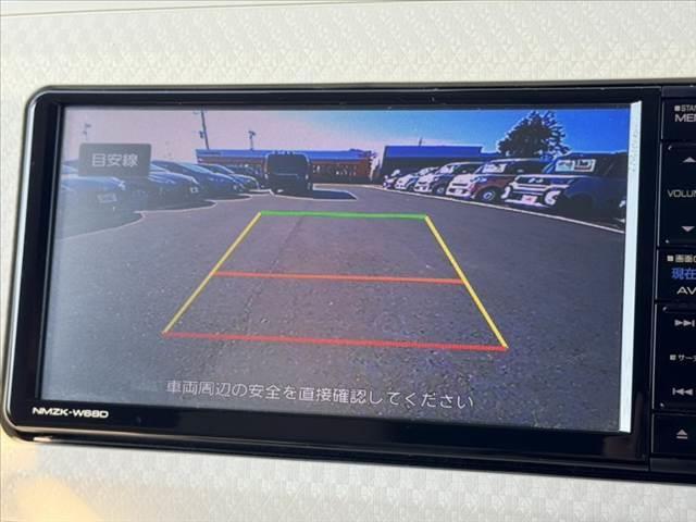 ムーヴキャンバス Ｘ　ＳＡＩＩＩ　禁煙　スマアシ３　純ナビ　Ｂカメラ　ＢＴ　ＥＴＣ　ドラレコ　Ａハイビーム　Ａストップ　Ｐスタート　ドラレコ　横滑り防止　レベライザー　１２Ｖソケット　電格ミラー　アームレスト　バニティミラー　マット（23枚目）