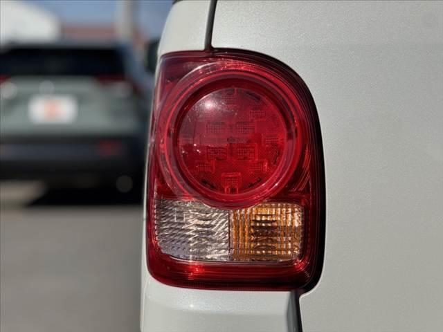 ムーヴキャンバス Ｘ　ＳＡＩＩＩ　禁煙　スマアシ３　純ナビ　Ｂカメラ　ＢＴ　ＥＴＣ　ドラレコ　Ａハイビーム　Ａストップ　Ｐスタート　ドラレコ　横滑り防止　レベライザー　１２Ｖソケット　電格ミラー　アームレスト　バニティミラー　マット（35枚目）