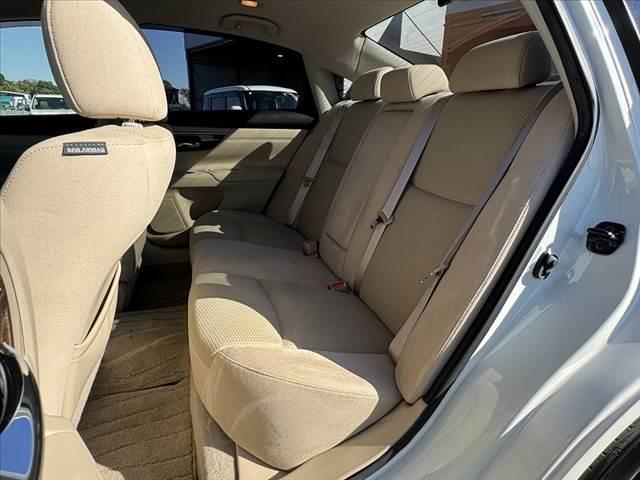 ティアナ ＸＬ　禁煙　コネクトナビ　クルコン　アラウンドビューＭ　フルセグＴＶ　ＢＴ　ＥＴＣ　ステリモ　ＨＩＤヘッド　Ａライト　横滑り防止　パワーシート　電格ミラー　１２Ｖソケット　スマートキー　純正１６インチＡＷ（18枚目）