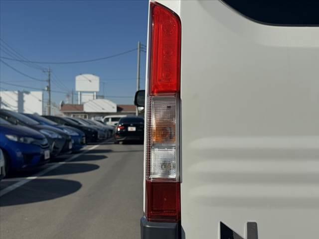 Ｎ－ＶＡＮ＋スタイル ファン・ターボホンダセンシング　禁煙　後期　ホンダセンシング　社外ナビ　フルセグ　Ｂカメラ　ＢＴ　ＥＴＣ　デジタルインナーミラー　ＬＥＤヘッド　ドラレコ　ステリモ　ルーフコンソール　スマートキー　オートライト　電格ミラー（35枚目）