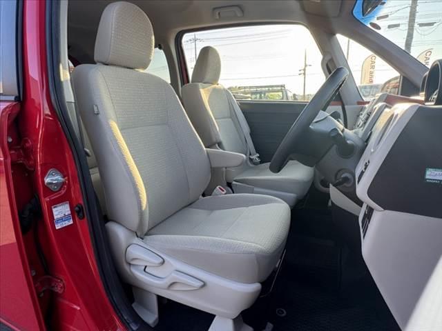 ポルテ Ｆ　禁煙　サイド／カーテンエアバッグ　純正ナビ　電スラ　ＥＴＣ　オートライト　キーレス　横滑り防止　電格ミラー　ワイパーデアイサー　アームレスト　ＩＳＯＦＩＸ　バニティミラー　チルトステア　マット（16枚目）