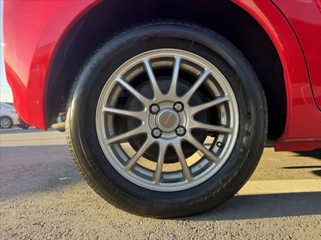 ポルテ Ｆ　禁煙　サイド／カーテンエアバッグ　純正ナビ　電スラ　ＥＴＣ　オートライト　キーレス　横滑り防止　電格ミラー　ワイパーデアイサー　アームレスト　ＩＳＯＦＩＸ　バニティミラー　チルトステア　マット（37枚目）