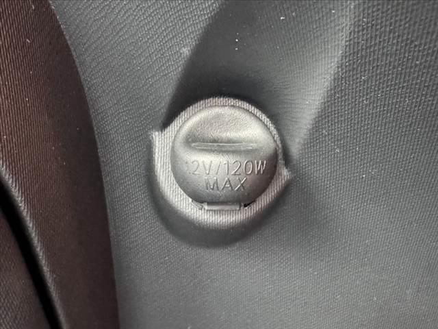 アクア Ｌ　禁煙　後期　純ナビ　ＢＴ　ＥＴＣ　ステリモ　Ａストップ　車線逸脱警告　衝突軽減　ＢＳＭ　コーナーセンサー　光軸レベライザー　Ａライト　電格ミラー　１２Ｖソケット　Ｐスタート　横滑り防止　スマートキー（27枚目）