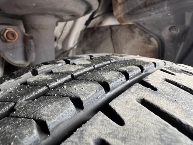 アクア Ｌ　禁煙　後期　純ナビ　ＢＴ　ＥＴＣ　ステリモ　Ａストップ　車線逸脱警告　衝突軽減　ＢＳＭ　コーナーセンサー　光軸レベライザー　Ａライト　電格ミラー　１２Ｖソケット　Ｐスタート　横滑り防止　スマートキー（42枚目）