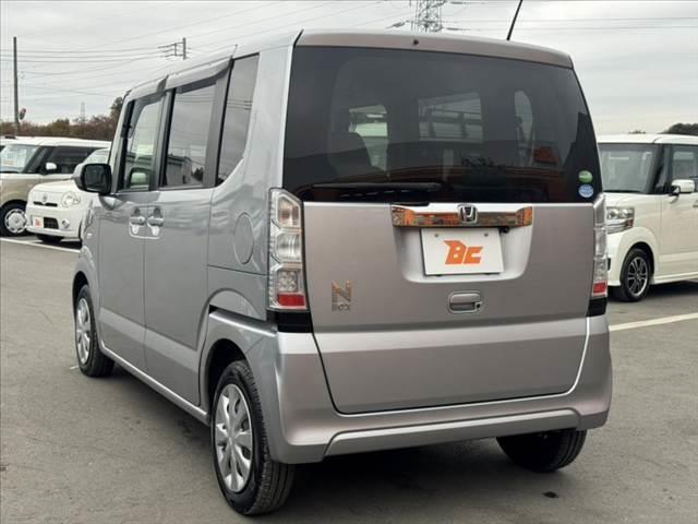 Ｎ－ＢＯＸ Ｃ　禁煙　後期　社外ナビ　Ｂカメラ　ＥＴＣ　衝突軽減ブレーキ　Ａストップ　横滑り防止　Ｐスタート　スマートキー　電格ミラー　チルトステア　オートエアコン　１２Ｖソケット　Ｗエアバッグ　ＡＢＳ　マット（13枚目）