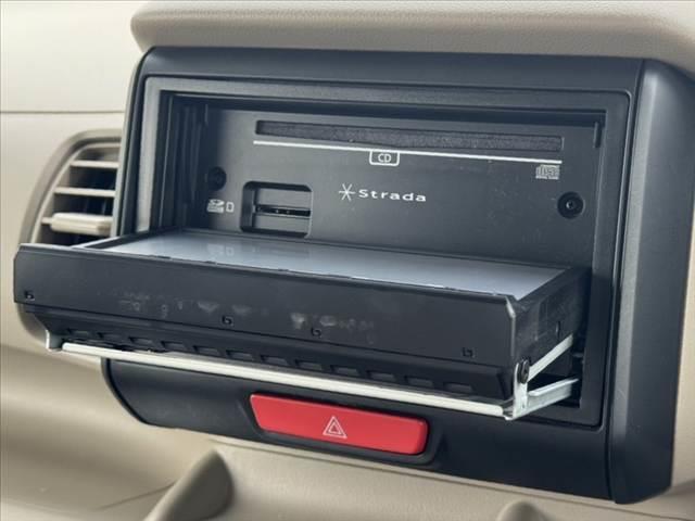 Ｎ－ＢＯＸ Ｃ　禁煙　後期　社外ナビ　Ｂカメラ　ＥＴＣ　衝突軽減ブレーキ　Ａストップ　横滑り防止　Ｐスタート　スマートキー　電格ミラー　チルトステア　オートエアコン　１２Ｖソケット　Ｗエアバッグ　ＡＢＳ　マット（30枚目）