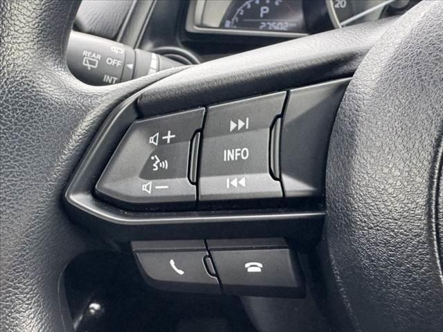 デミオ １３Ｓ　禁煙　後期　純ナビ　ＢＴ　ＥＴＣ　ステリモ　Ａストップ　車線逸脱警告　衝突軽減　ＢＳＭ　コーナーセンサー　光軸レベライザー　Ａライト　電格ミラー　１２Ｖソケット　Ｐスタート　純正１５インチＡＷ（24枚目）