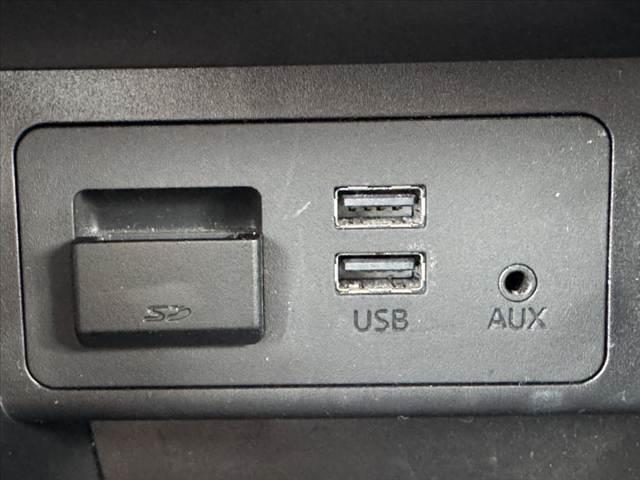 デミオ １３Ｓ　禁煙　後期　純ナビ　ＢＴ　ＥＴＣ　ステリモ　Ａストップ　車線逸脱警告　衝突軽減　ＢＳＭ　コーナーセンサー　光軸レベライザー　Ａライト　電格ミラー　１２Ｖソケット　Ｐスタート　純正１５インチＡＷ（25枚目）