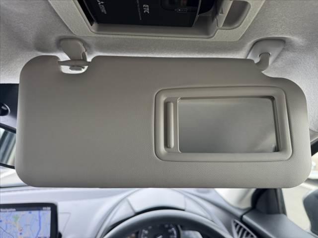 デミオ １３Ｓ　禁煙　後期　純ナビ　ＢＴ　ＥＴＣ　ステリモ　Ａストップ　車線逸脱警告　衝突軽減　ＢＳＭ　コーナーセンサー　光軸レベライザー　Ａライト　電格ミラー　１２Ｖソケット　Ｐスタート　純正１５インチＡＷ（29枚目）