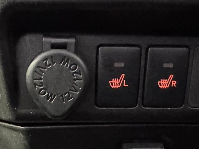 ルーミー カスタムG S 禁煙 スマートアシスト2 両電スラ スマートキー 純正8型ナビ BT フルセグTV Bカメ ETC クルコン LEDヘッド/フォグ Aライト 背面テーブル Aストップ ドラレコ 純正15インチAW(26枚目)