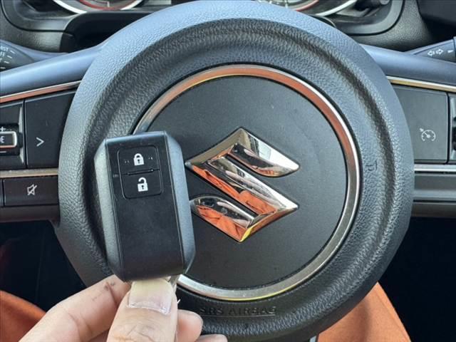 スイフトスポーツ ベースグレード 禁煙 6MT 社外マフラー フロントリップ 車高調 Dインナーミラー クルコン 横滑り防止 シートヒーター Pスタート 電格ミラー Aライト ETC ドラレコ 12Vソケット 社外17AW(7枚目)