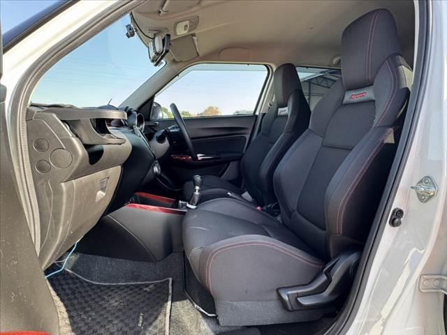 スイフトスポーツ ベースグレード 禁煙 6MT 社外マフラー フロントリップ 車高調 Dインナーミラー クルコン 横滑り防止 シートヒーター Pスタート 電格ミラー Aライト ETC ドラレコ 12Vソケット 社外17AW(17枚目)