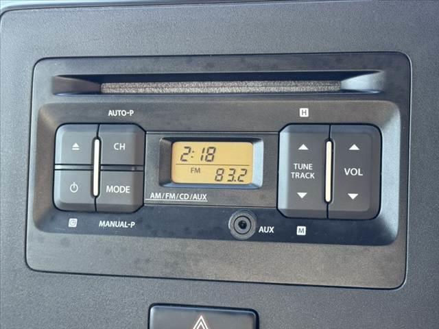 ワゴンR FA 禁煙 F5MT 純オーディオ リモコンキー Sアラーム 電格ミラー バニティミラー レベライザー 12Vソケット マット/バイザー Rワイパー ファブリックシート 横滑り防止 社外14インチAW(3枚目)