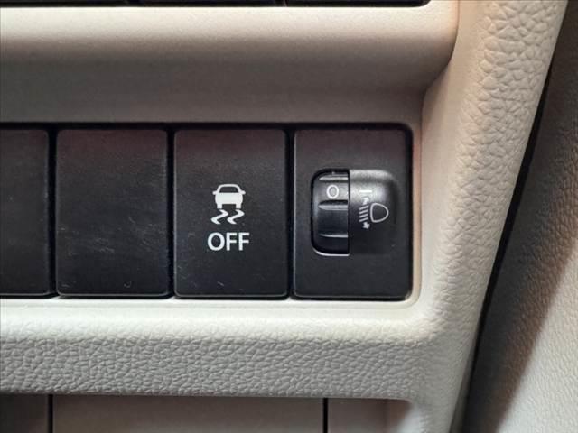 ワゴンR FA 禁煙 F5MT 純オーディオ リモコンキー Sアラーム 電格ミラー バニティミラー レベライザー 12Vソケット マット/バイザー Rワイパー ファブリックシート 横滑り防止 社外14インチAW(24枚目)