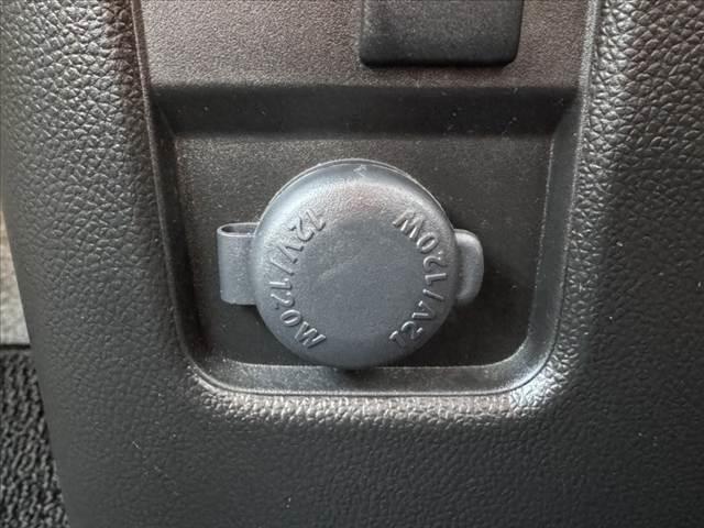 ワゴンR FA 禁煙 F5MT 純オーディオ リモコンキー Sアラーム 電格ミラー バニティミラー レベライザー 12Vソケット マット/バイザー Rワイパー ファブリックシート 横滑り防止 社外14インチAW(27枚目)