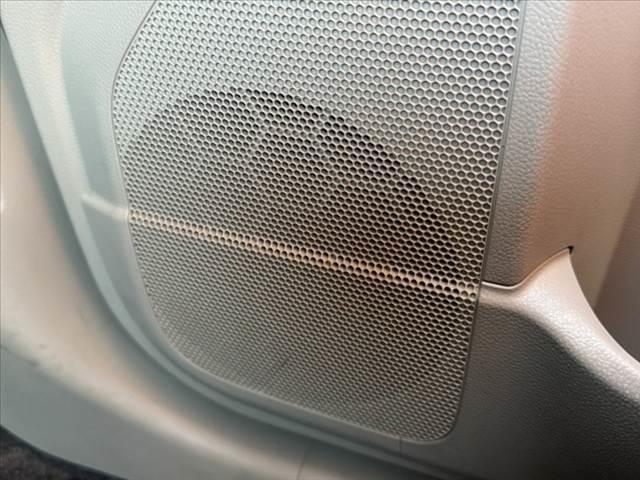 ワゴンR FA 禁煙 F5MT 純オーディオ リモコンキー Sアラーム 電格ミラー バニティミラー レベライザー 12Vソケット マット/バイザー Rワイパー ファブリックシート 横滑り防止 社外14インチAW(30枚目)