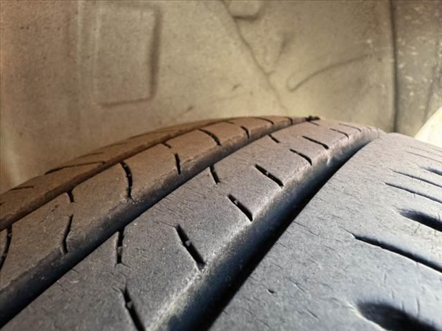 ワゴンR FA 禁煙 F5MT 純オーディオ リモコンキー Sアラーム 電格ミラー バニティミラー レベライザー 12Vソケット マット/バイザー Rワイパー ファブリックシート 横滑り防止 社外14インチAW(38枚目)