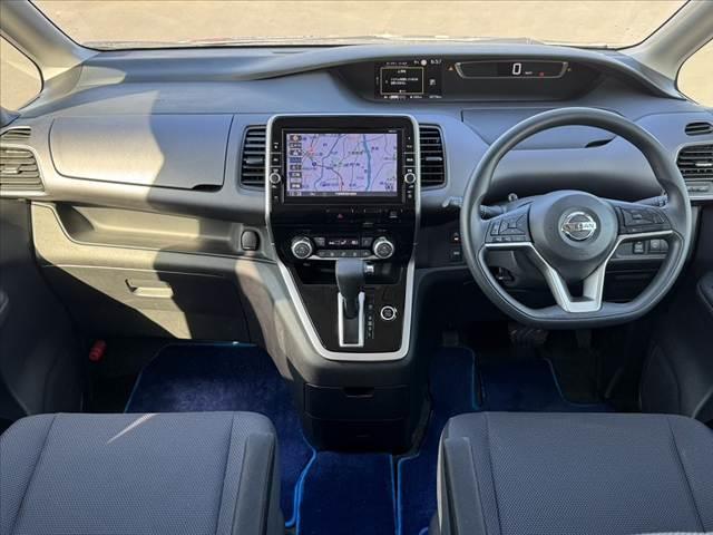 セレナ Ｓ　中期　車検整備付　禁煙　セーフティパックＣ　快適パック　ナビ取付ＰＫＧ　エマブレ　９インチナビ　フルセグＴＶ　アラビュー　ＢＴ　電スラ　Ａライト　クルコン　ステリモ　ドラレコ　ＥＴＣ　１２Ｖソケット（2枚目）