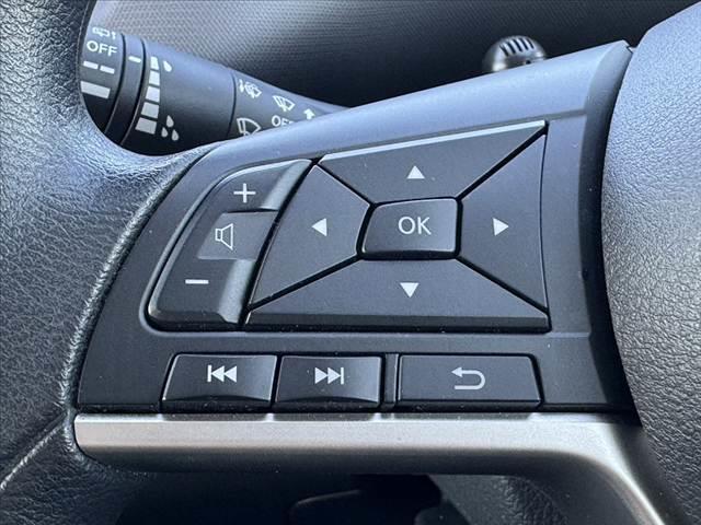 セレナ Ｓ　中期　車検整備付　禁煙　セーフティパックＣ　快適パック　ナビ取付ＰＫＧ　エマブレ　９インチナビ　フルセグＴＶ　アラビュー　ＢＴ　電スラ　Ａライト　クルコン　ステリモ　ドラレコ　ＥＴＣ　１２Ｖソケット（27枚目）