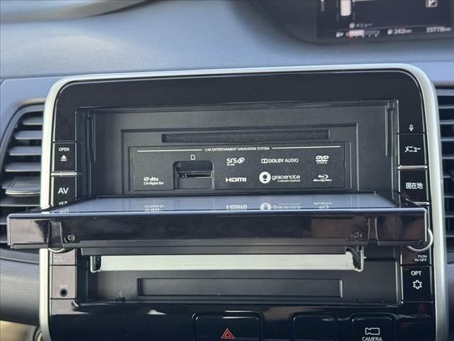 セレナ Ｓ　中期　車検整備付　禁煙　セーフティパックＣ　快適パック　ナビ取付ＰＫＧ　エマブレ　９インチナビ　フルセグＴＶ　アラビュー　ＢＴ　電スラ　Ａライト　クルコン　ステリモ　ドラレコ　ＥＴＣ　１２Ｖソケット（32枚目）