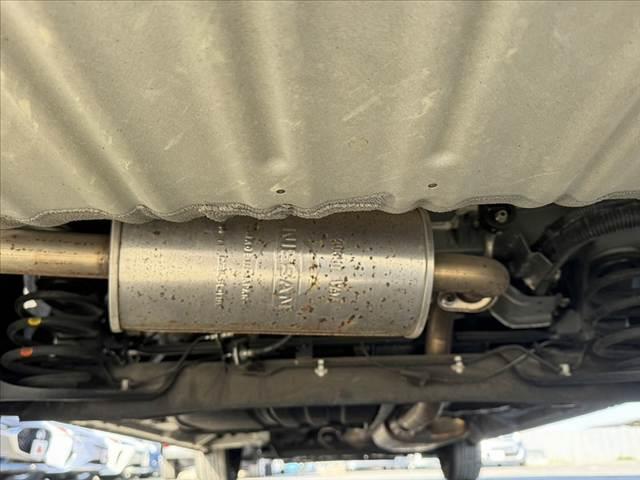 セレナ Ｓ　中期　車検整備付　禁煙　セーフティパックＣ　快適パック　ナビ取付ＰＫＧ　エマブレ　９インチナビ　フルセグＴＶ　アラビュー　ＢＴ　電スラ　Ａライト　クルコン　ステリモ　ドラレコ　ＥＴＣ　１２Ｖソケット（45枚目）