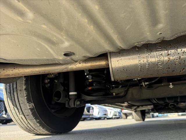 セレナ Ｓ　中期　車検整備付　禁煙　セーフティパックＣ　快適パック　ナビ取付ＰＫＧ　エマブレ　９インチナビ　フルセグＴＶ　アラビュー　ＢＴ　電スラ　Ａライト　クルコン　ステリモ　ドラレコ　ＥＴＣ　１２Ｖソケット（46枚目）