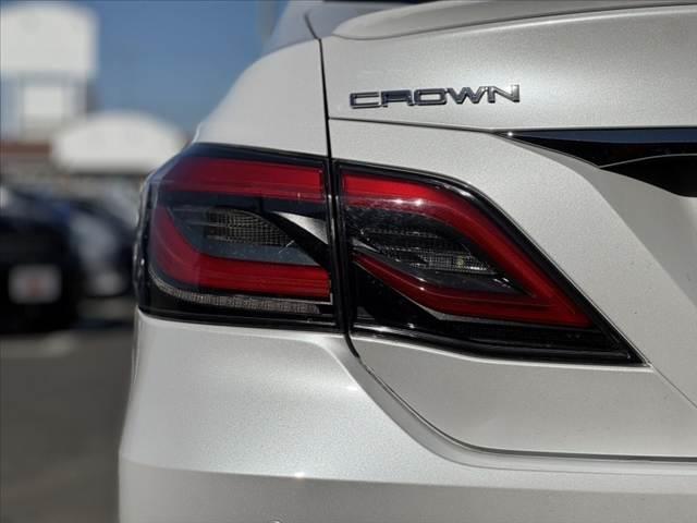 クラウンハイブリッド RSアドバンス 禁煙 車検整備付 純正12型ナビ セーフティセンス 全方位カメラ BSM 横滑り防止 Dインナーミラー メモリーシート シートヒーター シートクーラー ハンドルヒーター USB 純正18インチAW(35枚目)