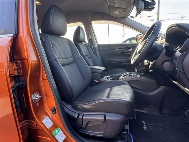 エクストレイル ２０Ｘｉ　ハイブリッド　中期　車検整備付　禁煙　プロパイロット　ルーフレール　純正９型ナビ　全周囲カメラ　ＢＴ　ＥＴＣ　フルセグＴＶ　ホールド　全席シートヒーター　ステリモ　Ｐスタート　横滑り　Ｄインナーミラー　ドラレコ（16枚目）