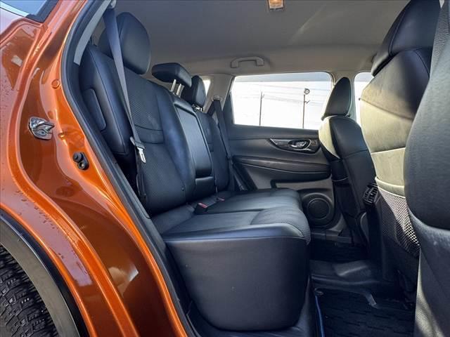 エクストレイル ２０Ｘｉ　ハイブリッド　中期　車検整備付　禁煙　プロパイロット　ルーフレール　純正９型ナビ　全周囲カメラ　ＢＴ　ＥＴＣ　フルセグＴＶ　ホールド　全席シートヒーター　ステリモ　Ｐスタート　横滑り　Ｄインナーミラー　ドラレコ（20枚目）