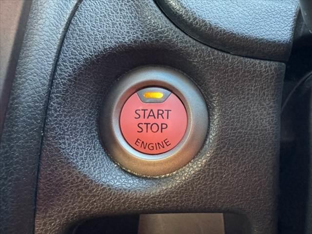 ノート メダリスト　後期　車検整備付　純正ナビ　アラウンドビューＭ　ＢＴ　ステリモ　衝突軽減　ＡＣＣ　ＬＥＤヘッド　Ａライト　Ｄインナーミラー　Ａストップ　電格ミラー　Ｐスタート　スマートキー　純正１５インチＡＷ（5枚目）