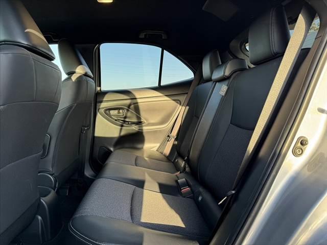 ヤリスクロス ハイブリッドZ 禁煙 中期 車検整備付 純正8型ナビ 全周囲カメ BT ETC ACC シートヒーター ホールド 横滑り防止 Pスタート ステリモ ACC LEDヘッド Aライト Aハイビーム 純正18インチAW(18枚目)