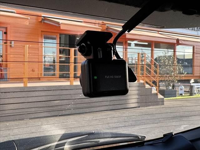 ヤリスクロス ハイブリッドZ 禁煙 中期 車検整備付 純正8型ナビ 全周囲カメ BT ETC ACC シートヒーター ホールド 横滑り防止 Pスタート ステリモ ACC LEDヘッド Aライト Aハイビーム 純正18インチAW(32枚目)