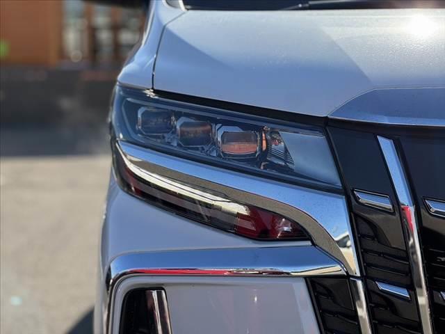 アルファード 2.5S Cパッケージ 禁煙 後期 車検整備付 ムーンルーフ Sセンス 9インチDA フリップダウンM フルセグ BT Bカメラ ドラレコ LEDヘッド Aライト 合皮シート 両電スラ Pバックドア 純正18インチAW(33枚目)