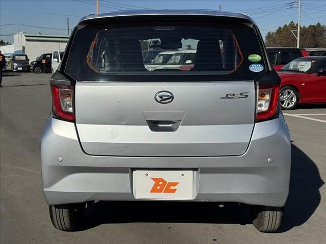 ミライース B SAIII 禁煙 スマアシ3 オーディオ Aハイビーム コーナーセンサー 横滑り防止 リモコンキー パワードアロック ビジネスデッキボード ファブリックシート 車線逸脱警報 誤発進抑制 12Vソケット(14枚目)