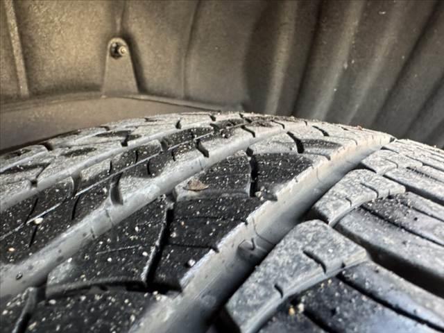 ランドクルーザープラド TX Lパッケージ マットブラックエディション 禁煙 後期 セーフティセンス ムーンルーフ 純正9型ナビ BT ETC 全周囲カメラ BSM シートヒーター/ベンチレーション パワーシート ルーフレール Aライト Aハイビーム 純正18インチAW(44枚目)