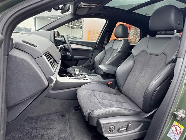 Ｑ５スポーツバック ４０ＴＤＩクワトロ　Ｓライン　禁煙　車検整備付　パノラマサンルーフ　ＳラインプラスＰＫＧ　コンフォートＰＫＧ　マトリクスＬＥＤヘッド　アダプティブクルーズ　アクティブレーンアシスト　Ｆ／Ｒシートヒーター　ＭＭＩナビ　純１９ＡＷ（17枚目）