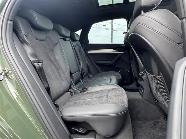 Ｑ５スポーツバック ４０ＴＤＩクワトロ　Ｓライン　禁煙　車検整備付　パノラマサンルーフ　ＳラインプラスＰＫＧ　コンフォートＰＫＧ　マトリクスＬＥＤヘッド　アダプティブクルーズ　アクティブレーンアシスト　Ｆ／Ｒシートヒーター　ＭＭＩナビ　純１９ＡＷ（20枚目）