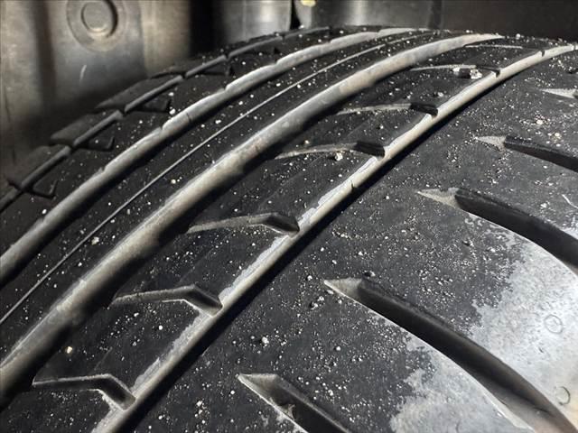 プリウス 　禁煙　プリクラッシュ　ＡＣＣ　外エアロＦ／Ｓ／Ｒ　純ナビ　フルセグ　Ｂカメラ　ＢＴ　ステリモ　Ｐスタート　シートヒーター　レザーシート　ＬＥＤヘッド　Ａライト　ＥＴＣ　電格ミラー　外１７インチＡＷ（44枚目）