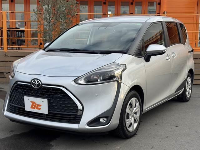 シエンタ Ｇ　後期　車検整備付　禁煙　ＬＥＤヘッドＰＫＧ　パノラミッビューＰＫＧ　Ｓセンス　純正ナビ　ＢＴ　フルセグ　全方位カメラ　両電スラ　Ａライト　ドラレコ　Ａストップ　電格ミラー　革巻きステア　スマートキー（10枚目）