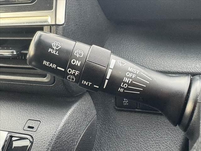 シエンタ Ｇ　後期　車検整備付　禁煙　ＬＥＤヘッドＰＫＧ　パノラミッビューＰＫＧ　Ｓセンス　純正ナビ　ＢＴ　フルセグ　全方位カメラ　両電スラ　Ａライト　ドラレコ　Ａストップ　電格ミラー　革巻きステア　スマートキー（28枚目）