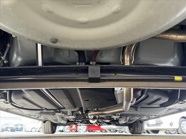 シエンタ Ｇ　後期　車検整備付　禁煙　ＬＥＤヘッドＰＫＧ　パノラミッビューＰＫＧ　Ｓセンス　純正ナビ　ＢＴ　フルセグ　全方位カメラ　両電スラ　Ａライト　ドラレコ　Ａストップ　電格ミラー　革巻きステア　スマートキー（45枚目）